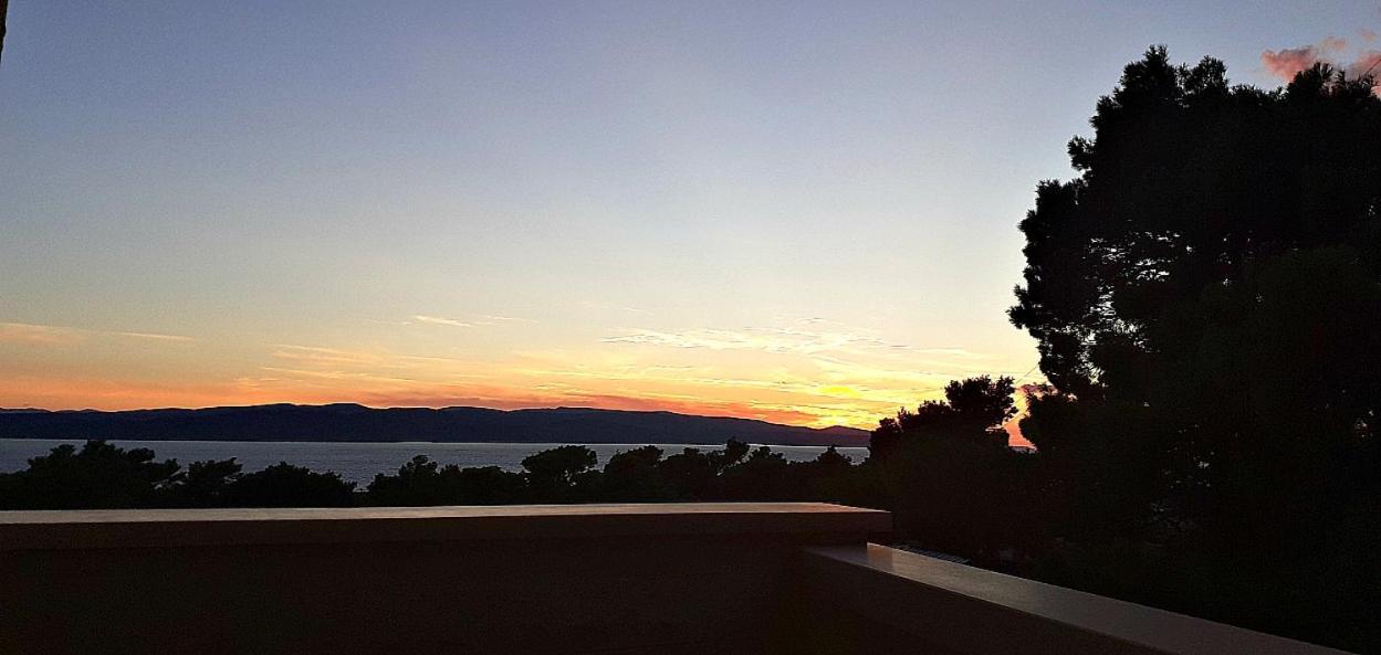 Stone House Bonaca Apartment Baška Voda Стая снимка