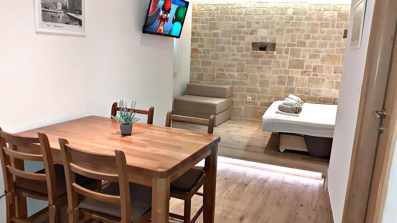 Stone House Bonaca Apartment Baška Voda Стая снимка